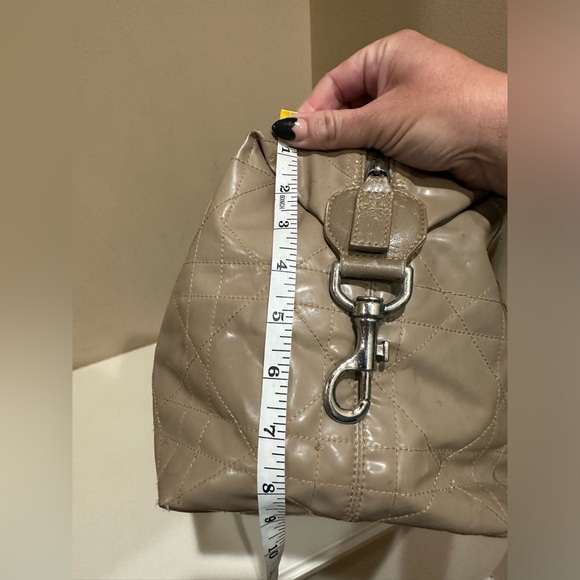 Christian Dior Cannage Patent Tan Bowler Bag - Picture 12 of 16